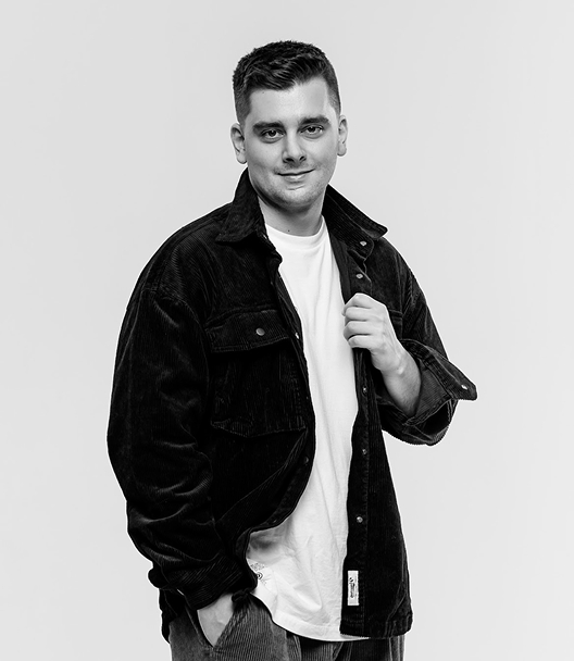 Artem Lyamzin — Frontend Developer at Bulltech